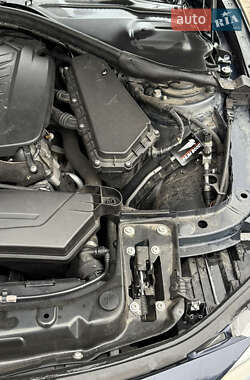 Седан BMW 3 Series 2013 в 