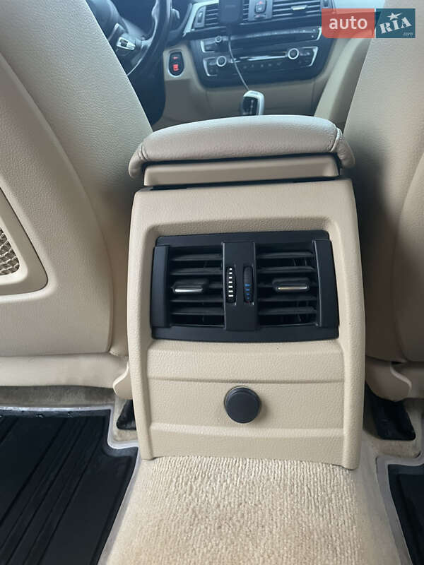 Седан BMW 3 Series 2014 в Полтаві