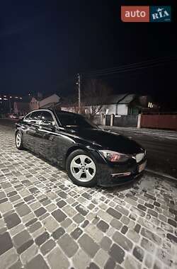 Седан BMW 3 Series 2012 в Черкасах