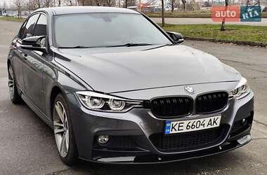 Седан BMW 3 Series 2018 в Дніпрі