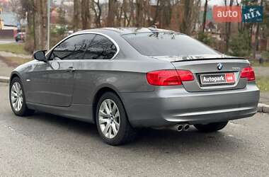 Купе BMW 3 Series 2012 в 