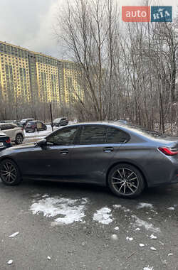 Седан BMW 3 Series 2022 в Києві