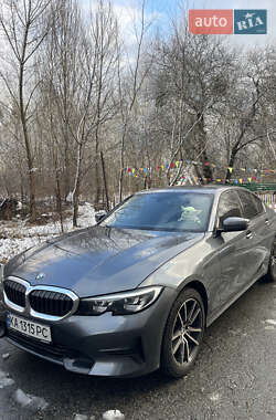 Седан BMW 3 Series 2022 в Киеве