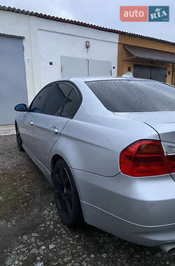 Седан BMW 3 Series 2006 в Конотопі