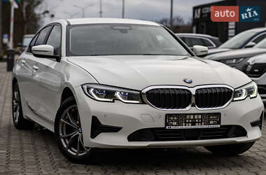 Седан BMW 3 Series 2020 в 