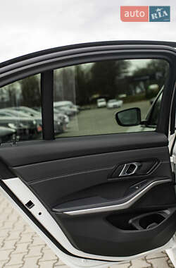 Седан BMW 3 Series 2020 в 