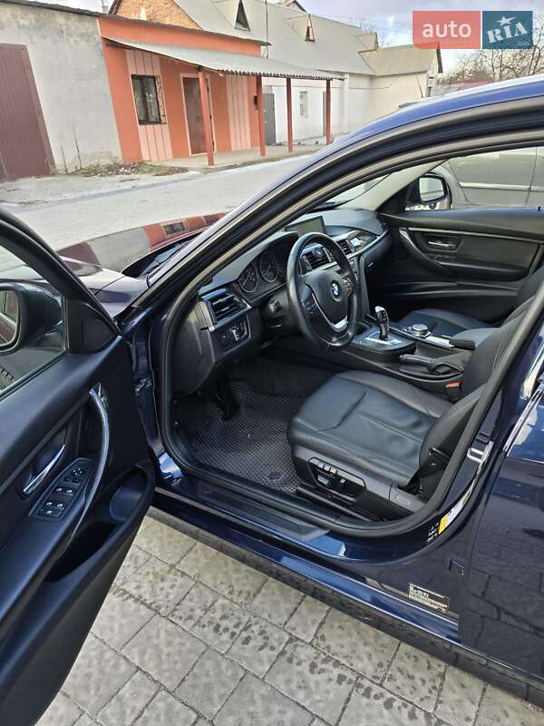 Седан BMW 3 Series 2015 в Добротворе