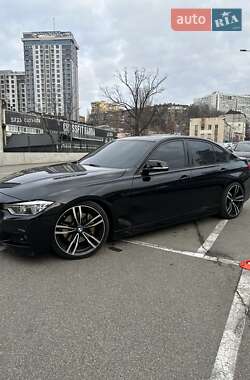 Седан BMW 3 Series 2015 в Киеве