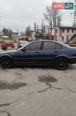Седан BMW 3 Series 2002 в 