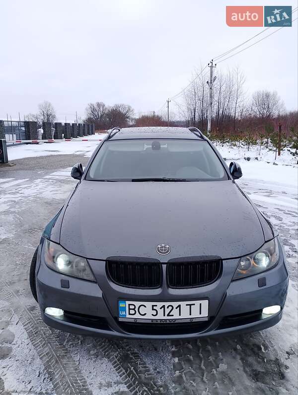 Універсал BMW 3 Series 2005 в Винниках