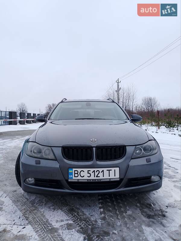 Універсал BMW 3 Series 2005 в Винниках