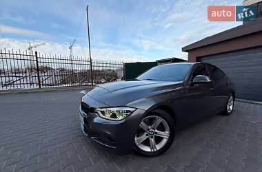 Седан BMW 3 Series 2015 в Софіївській Борщагівці