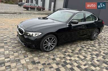 Седан BMW 3 Series 2019 в Одесі