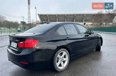 Седан BMW 3 Series 2015 в 
