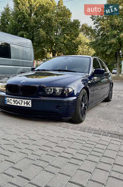 Седан BMW 3 Series 2004 в Нововолинську