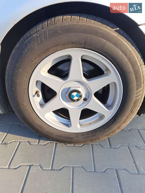 Купе BMW 3 Series 2002 в Измаиле