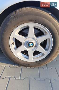 Купе BMW 3 Series 2002 в 