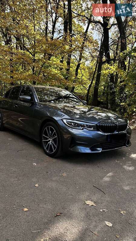 BMW 3 Series 2019
