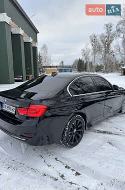 Седан BMW 3 Series 2017 в 