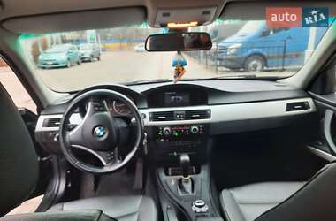 Универсал BMW 3 Series 2010 в 