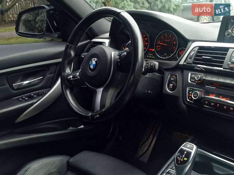 Седан BMW 3 Series 2015 в Миколаєві