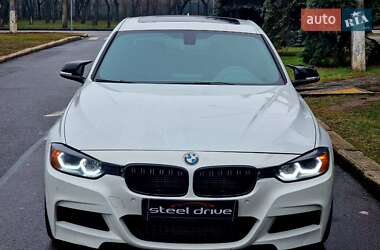 Седан BMW 3 Series 2015 в Миколаєві