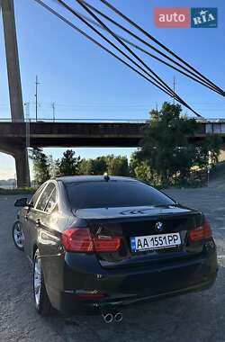 Седан BMW 3 Series 2013 в Львові