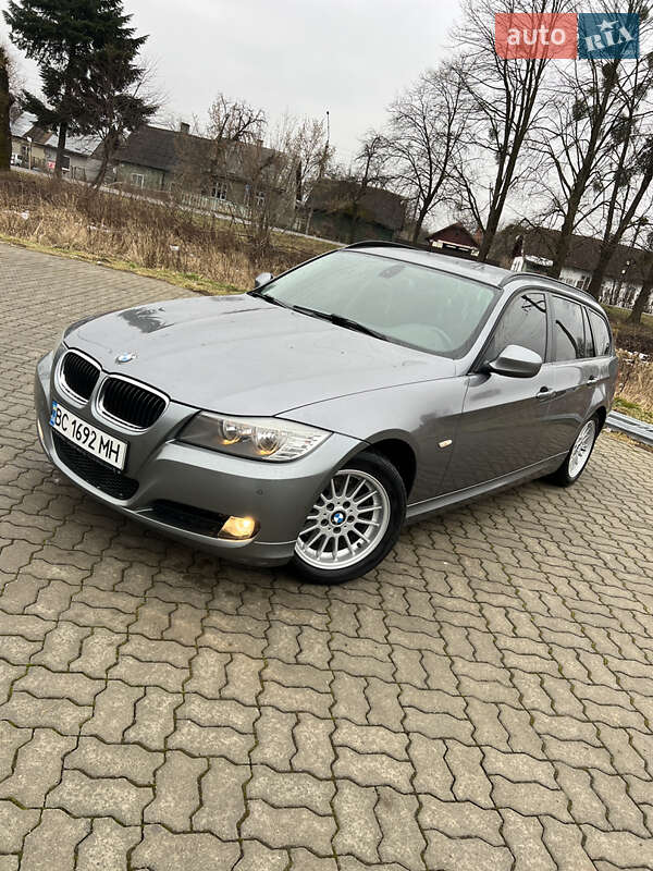 Універсал BMW 3 Series 2011 в Стрию