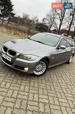 BMW 3 Series 2011