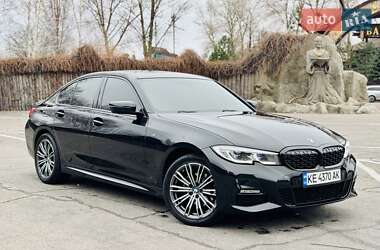 Седан BMW 3 Series 2022 в Дніпрі