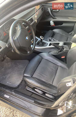 Седан BMW 3 Series 2008 в Стрые