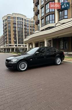 Седан BMW 3 Series 2005 в Києві