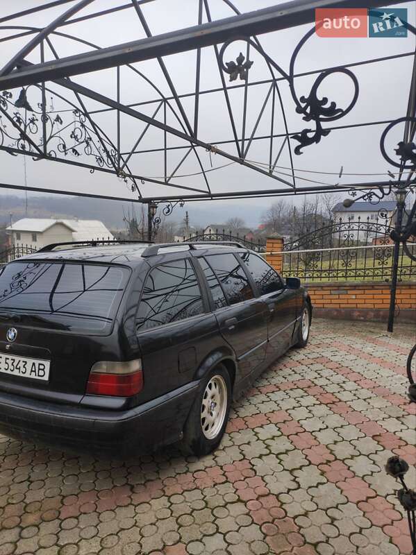 Універсал BMW 3 Series 1999 в Чернівцях