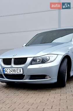 Седан BMW 3 Series 2005 в Києві