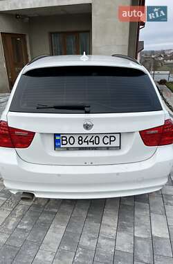 Універсал BMW 3 Series 2010 в Шумську