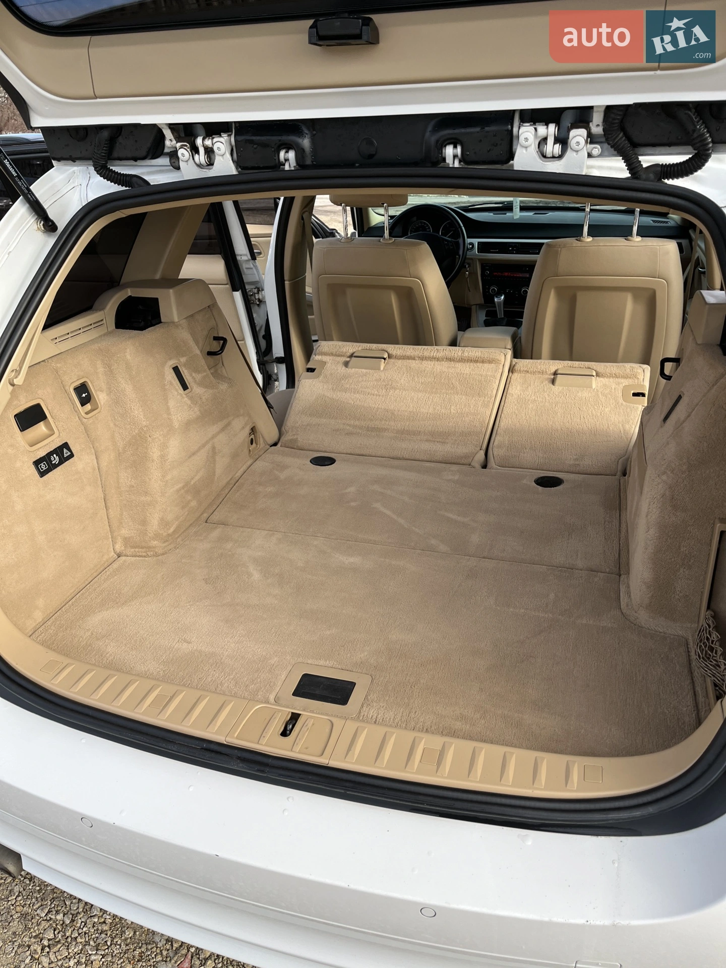 2010 BMW 3er - мініатюра 32