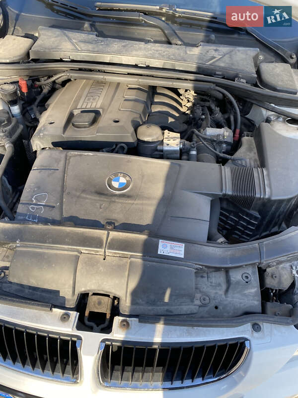 Універсал BMW 3 Series 2008 в Львові фото 24 Універсал BMW 3 Series 2008 в Львові