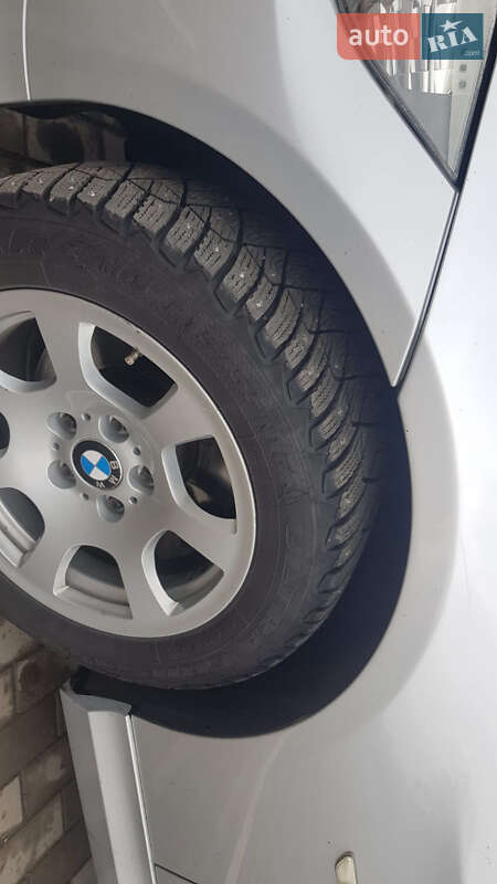 Универсал BMW 3 Series 2010 в Луцке фото 37 Универсал BMW 3 Series 2010 в Луцке