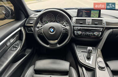 Седан BMW 3 Series 2015 в Киеве