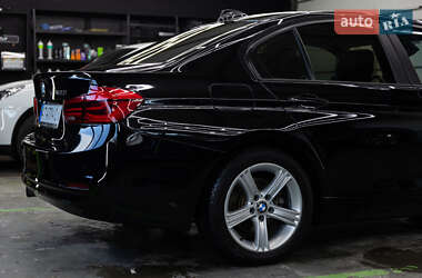 Седан BMW 3 Series 2016 в 