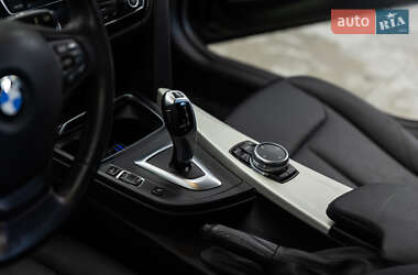 Седан BMW 3 Series 2016 в 