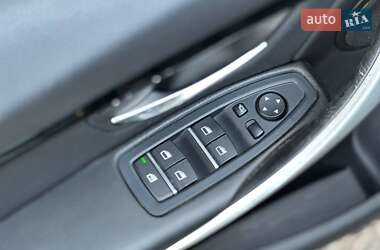 Седан BMW 3 Series 2016 в 