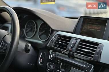 Седан BMW 3 Series 2016 в 