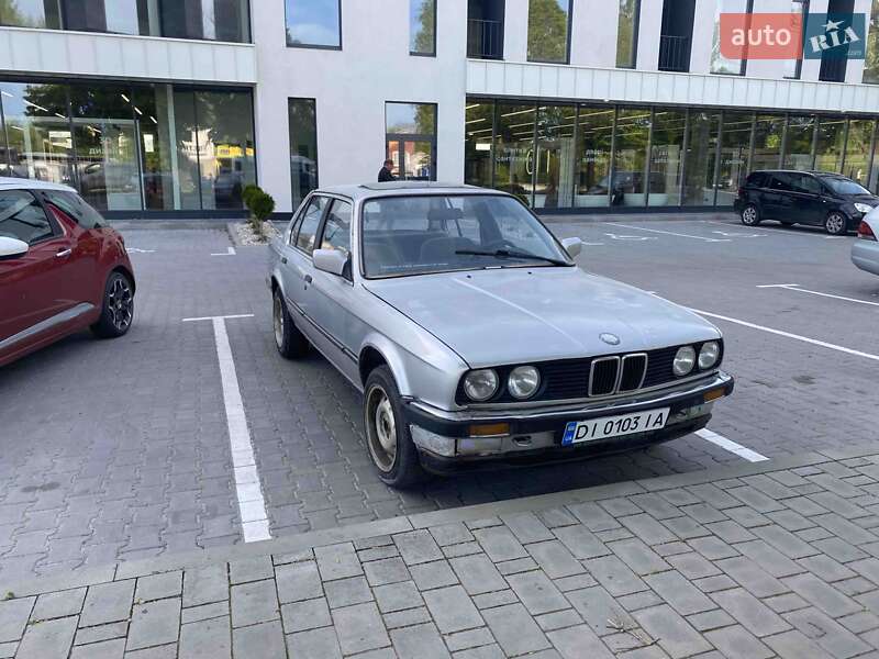 Седан BMW 3 Series 1987 в 