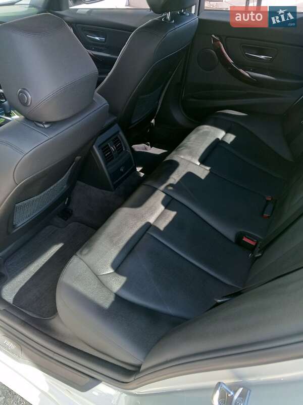 Седан BMW 3 Series 2014 в Кременчуге