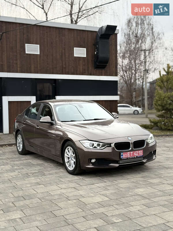 Седан BMW 3 Series 2012 в Тячеві