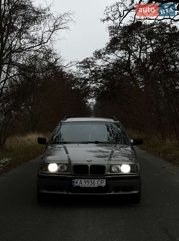 Універсал BMW 3 Series 1996 в Звенигородці