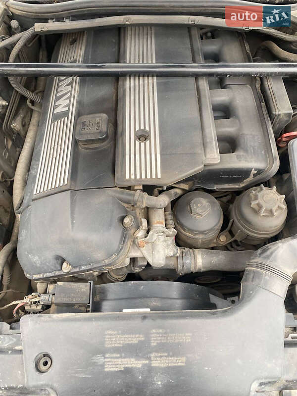 Седан BMW 3 Series 2000 в Одессе