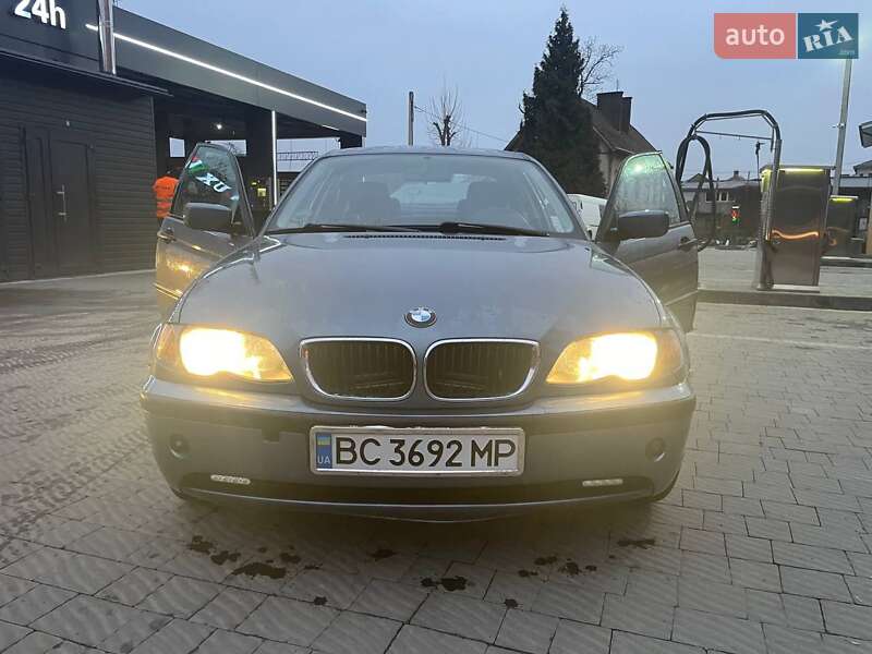 Седан BMW 3 Series 2002 в 