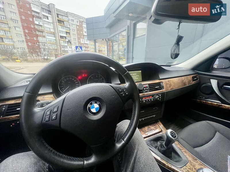 Седан BMW 3 Series 2006 в Новому Розділі фото 11 Седан BMW 3 Series 2006 в Новому Розділі